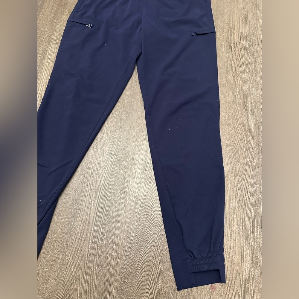 WHITE CROSS NAVY JOGGER SCRUB PANTS - Size Small Tall SKU:199 - Picture 2 of 6
